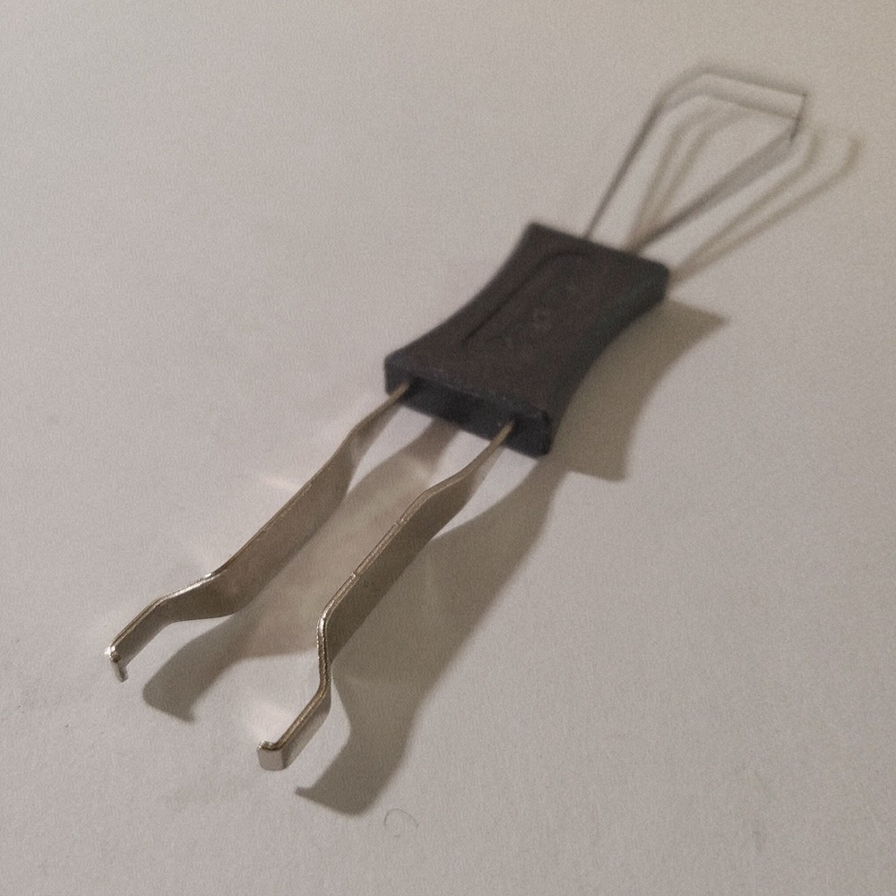 Redragon‎ Wire Keycap Puller for Mechanical Keyboard Switches
